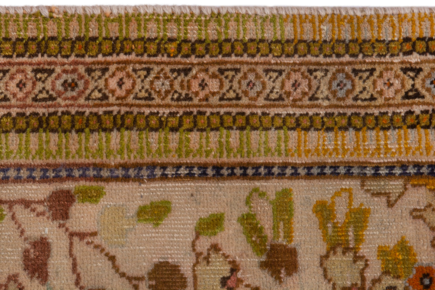 CAN_3996 - 3'5" x 4'10"