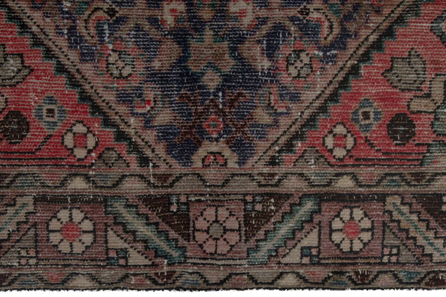 CAN_4008 - 3'5" x 7'1"