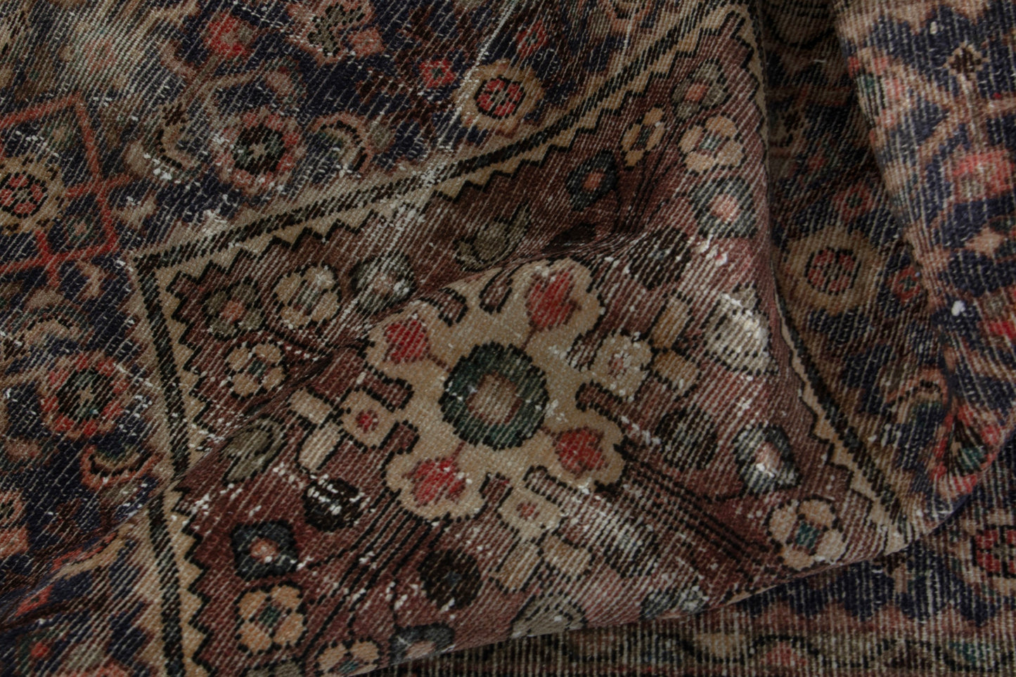 CAN_4008 - 3'5" x 7'1"