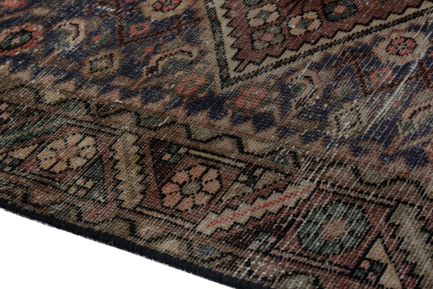 CAN_4008 - 3'5" x 7'1"