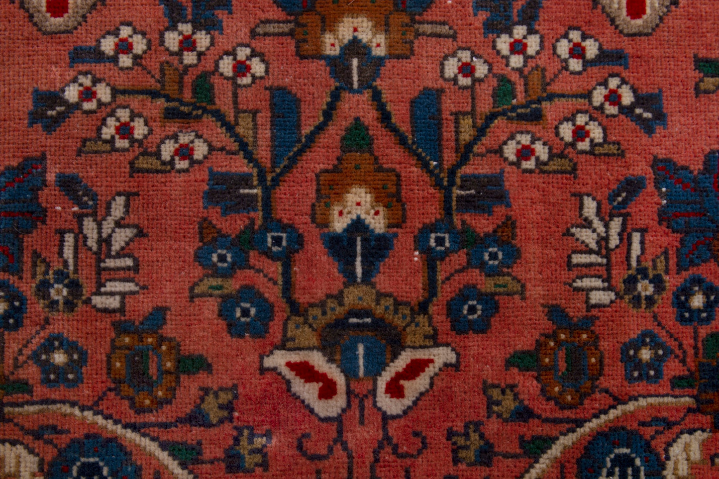 CAN_4017 - 2'7" x 7'1"