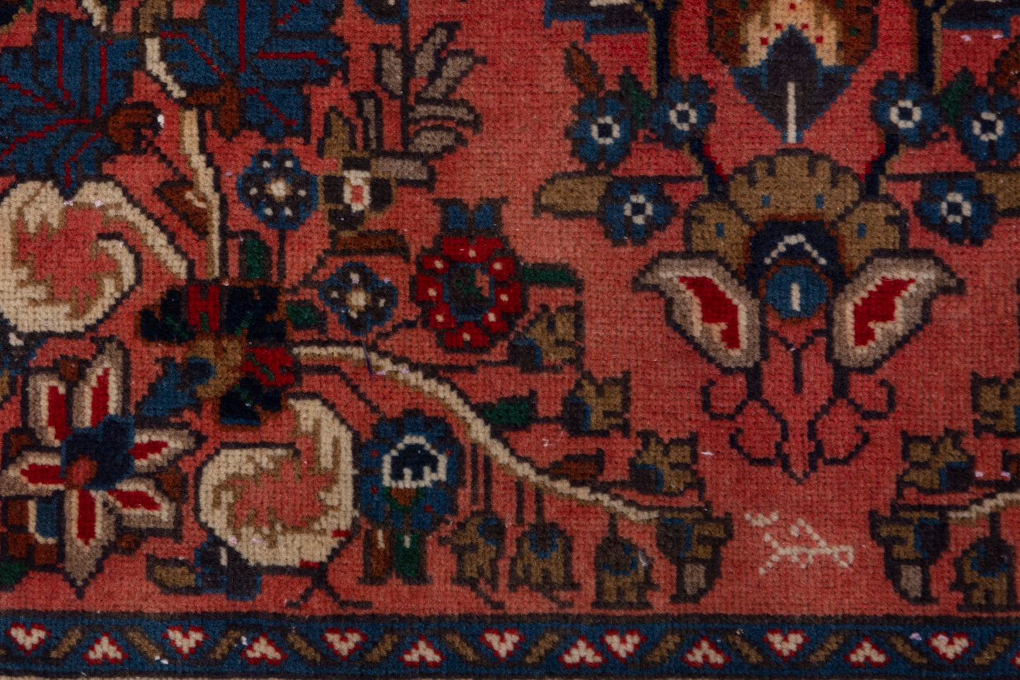 CAN_4017 - 2'7" x 7'1"