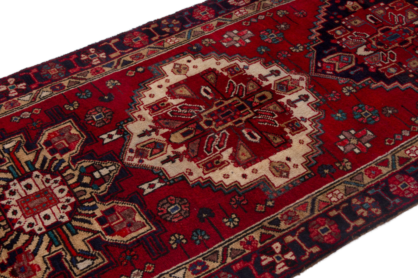 CAN_4025 - 3'4" x 10'3"