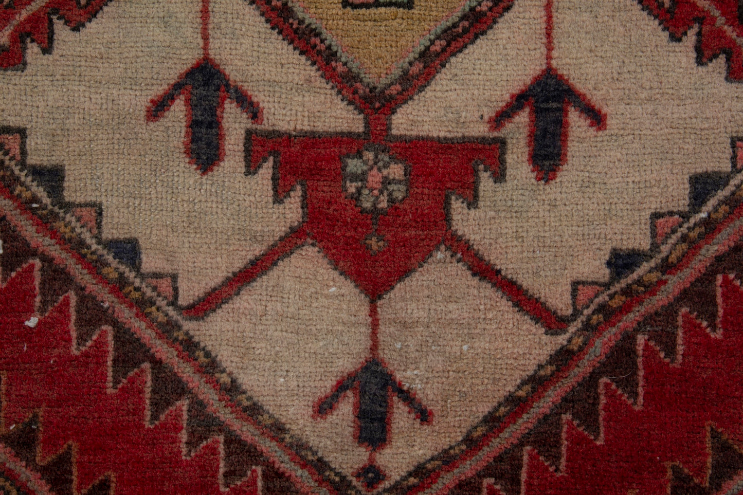 CAN_4035 - 3'3" x 8'2"