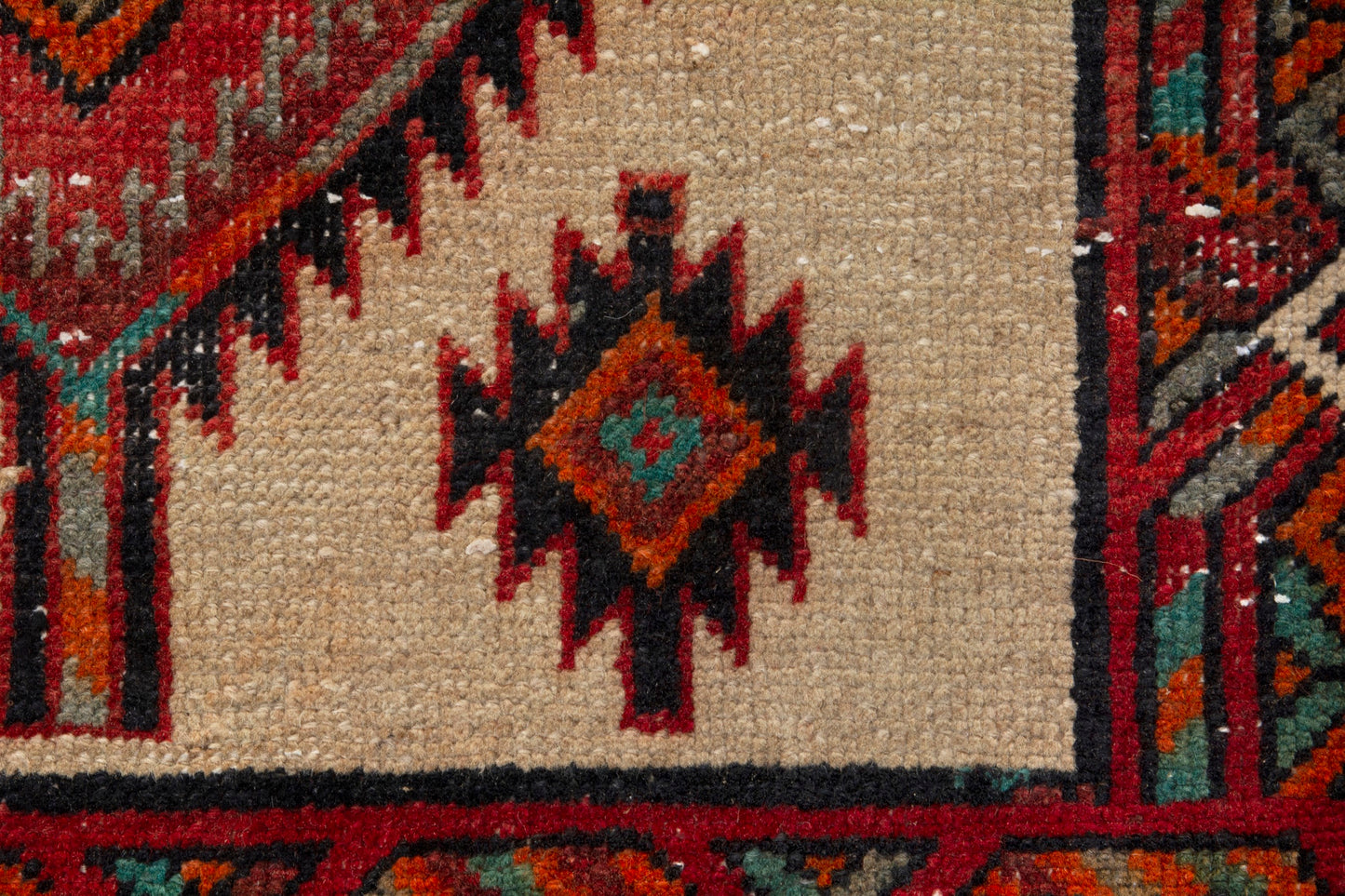 CAN_4046 - 3'3" x 13'7"