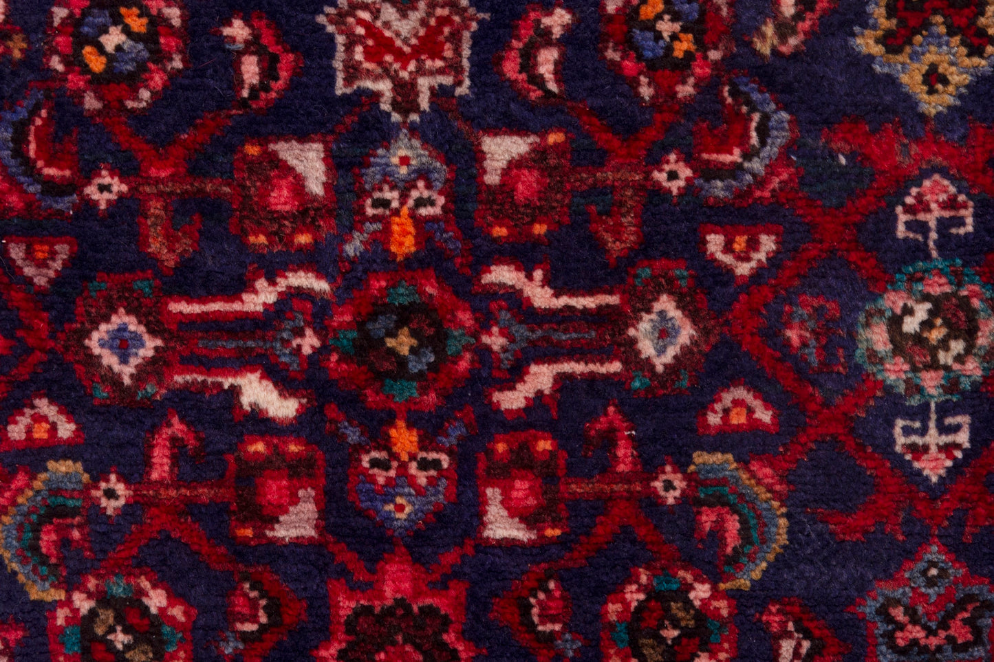 CAN_4055 - 1'11" x 9'11"