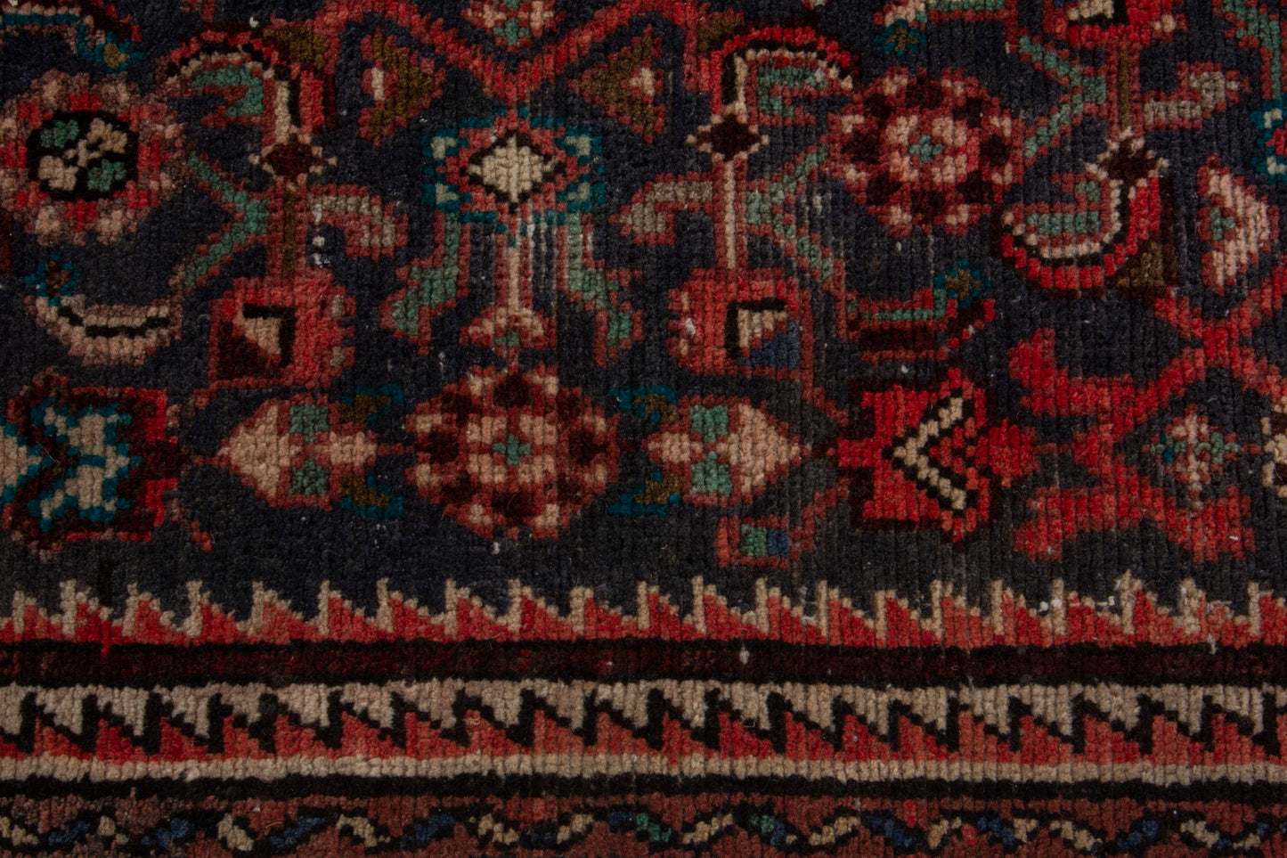 CAN_4065 - 2'4" x 9'2"