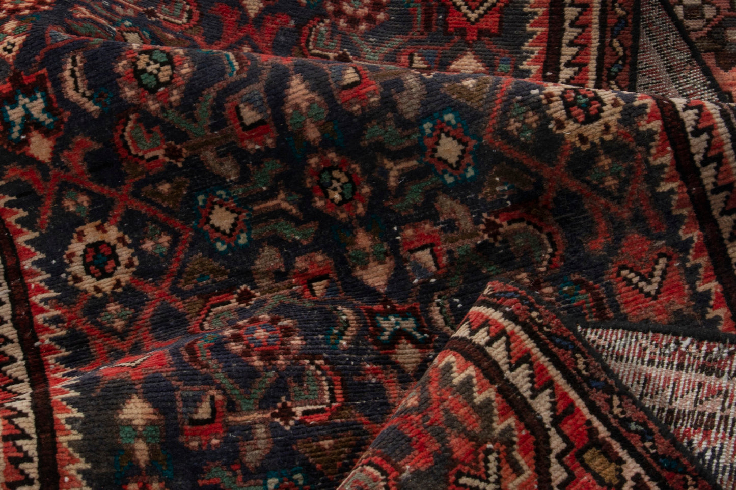 CAN_4065 - 2'4" x 9'2"