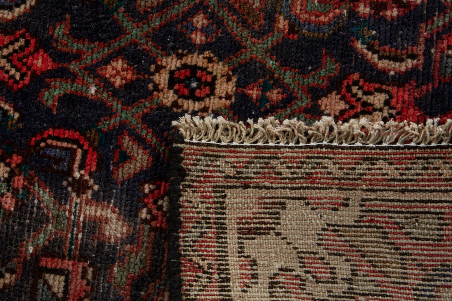 CAN_4065 - 2'4" x 9'2"