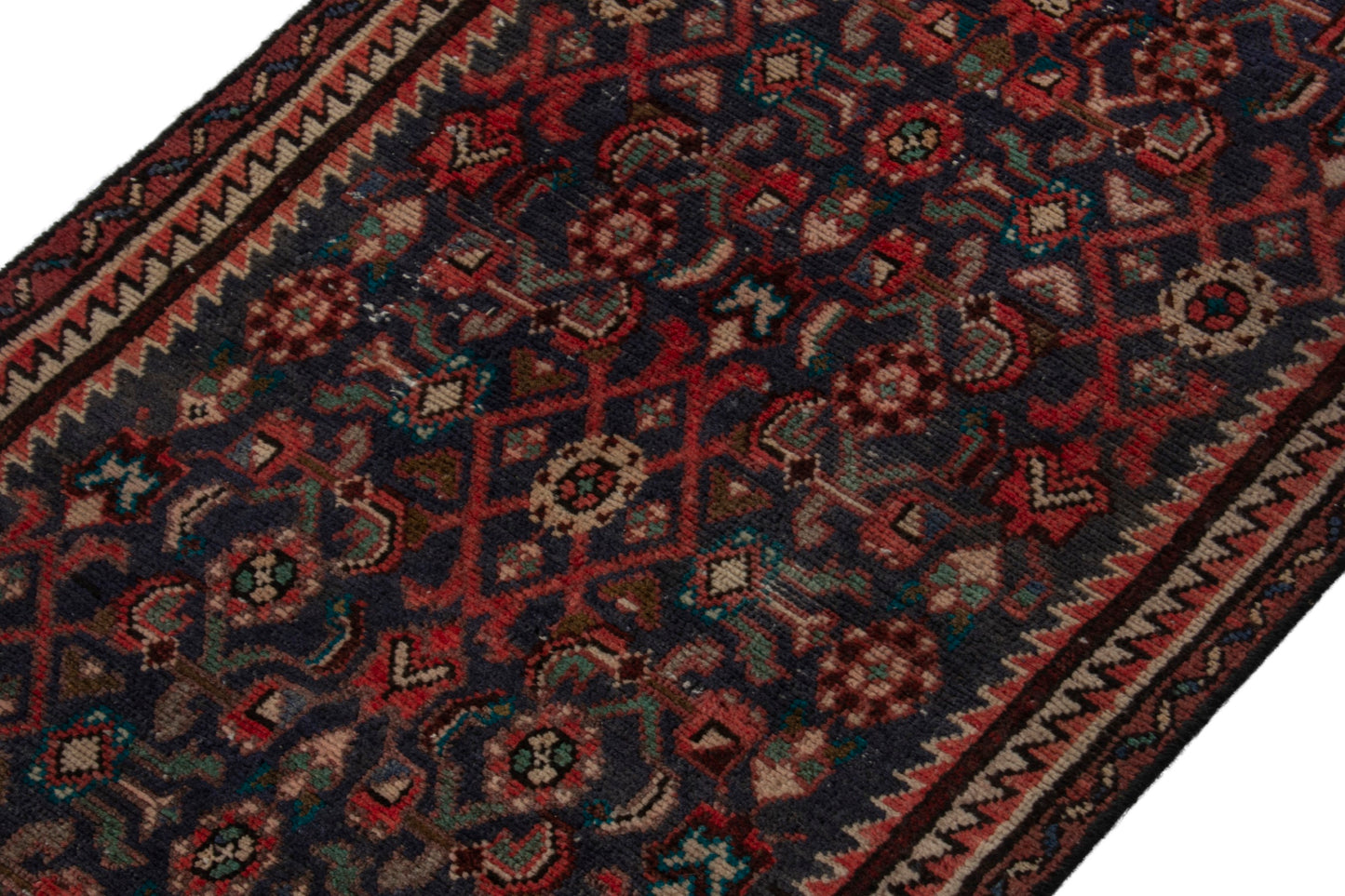 CAN_4065 - 2'4" x 9'2"