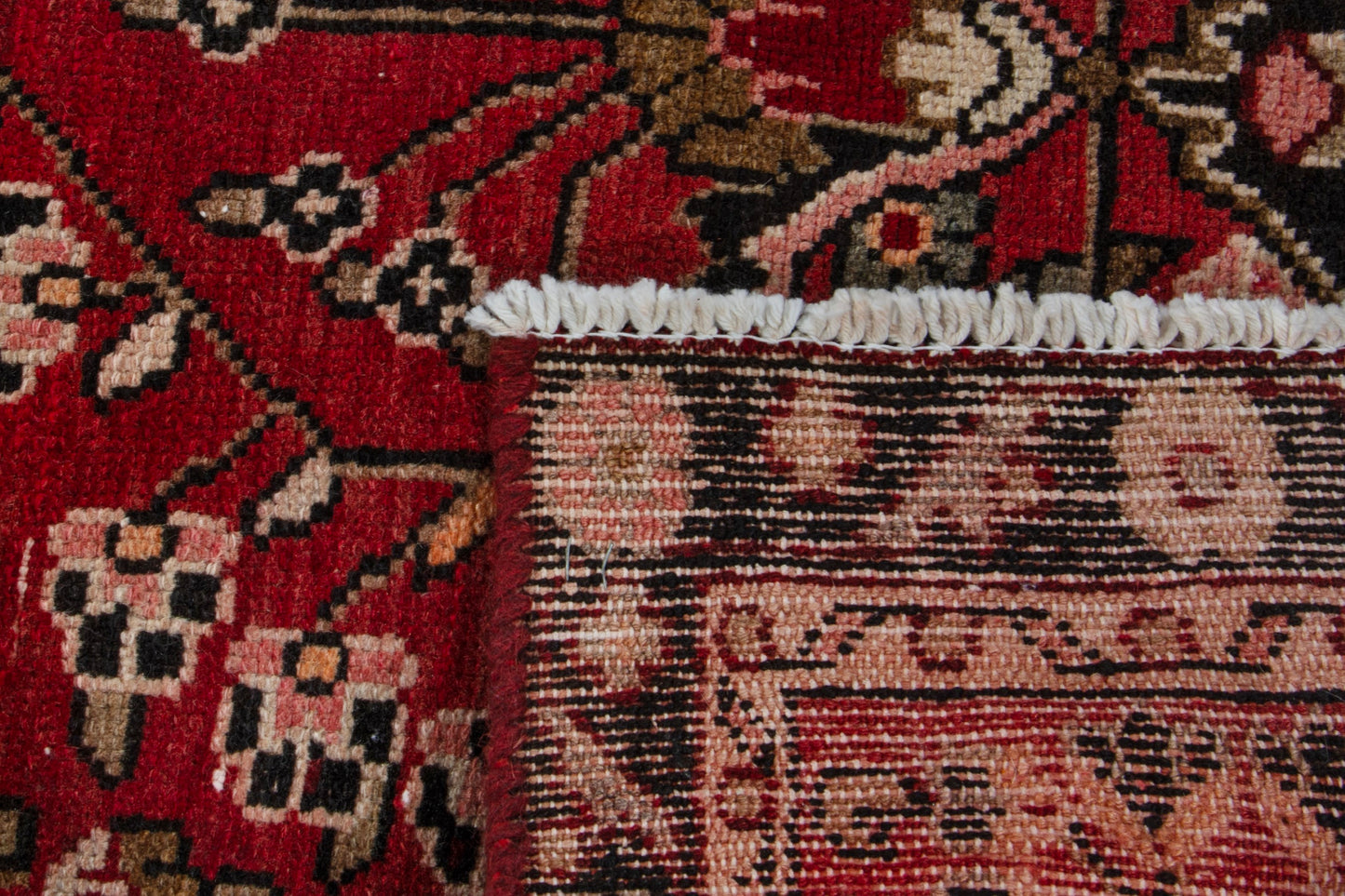 CAN_4072 - 2'10" x 10'7"