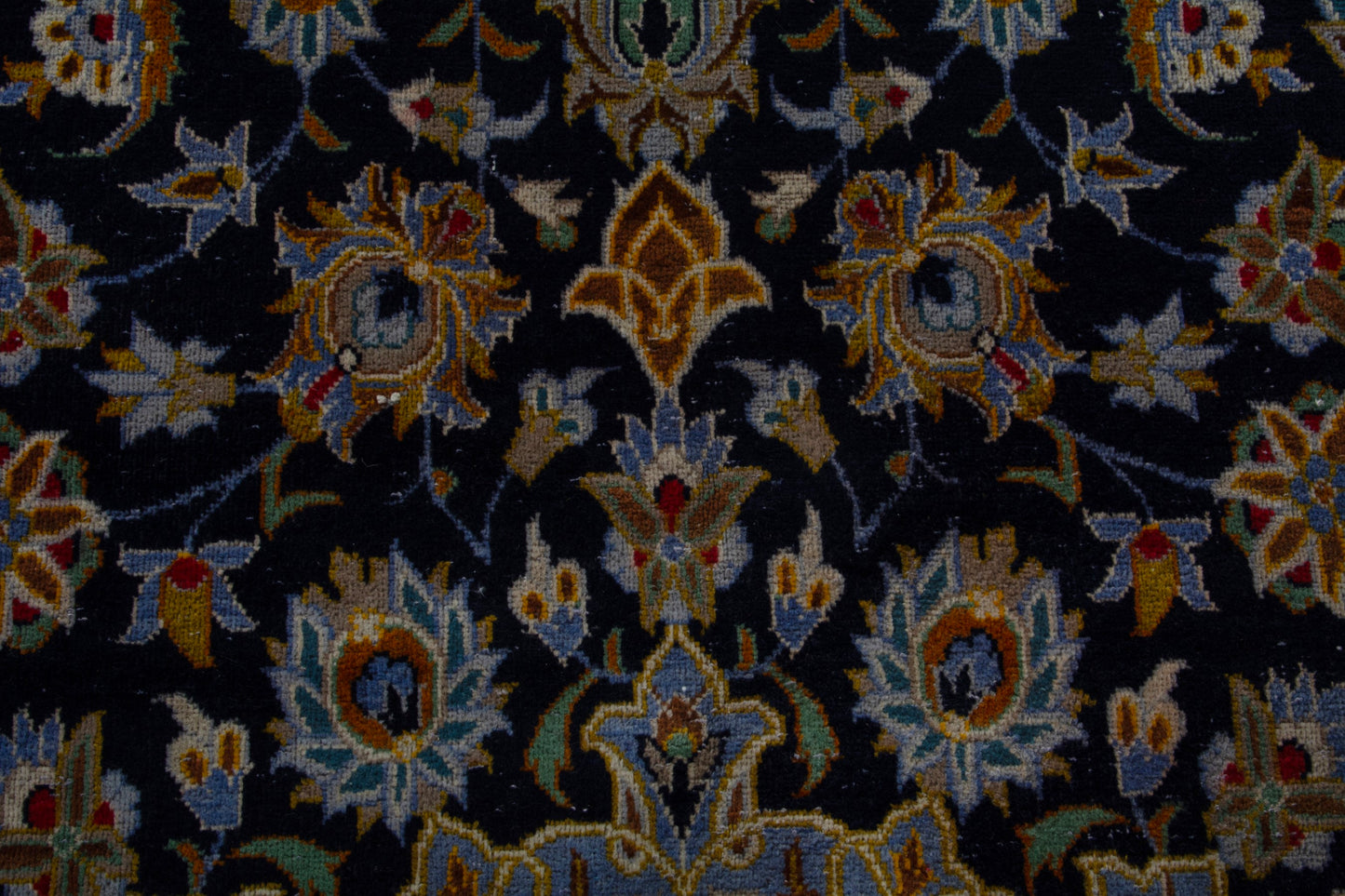 CAN_4084 - 10'2" x 16'5"