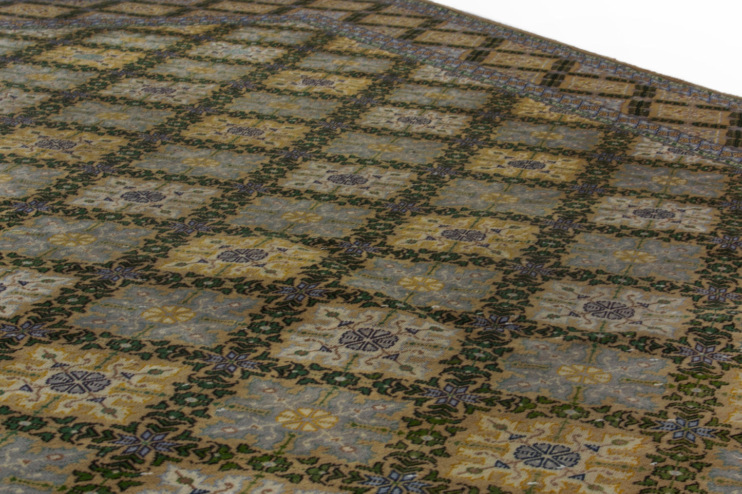 CAN_4090 - 8'8" x 12'4"