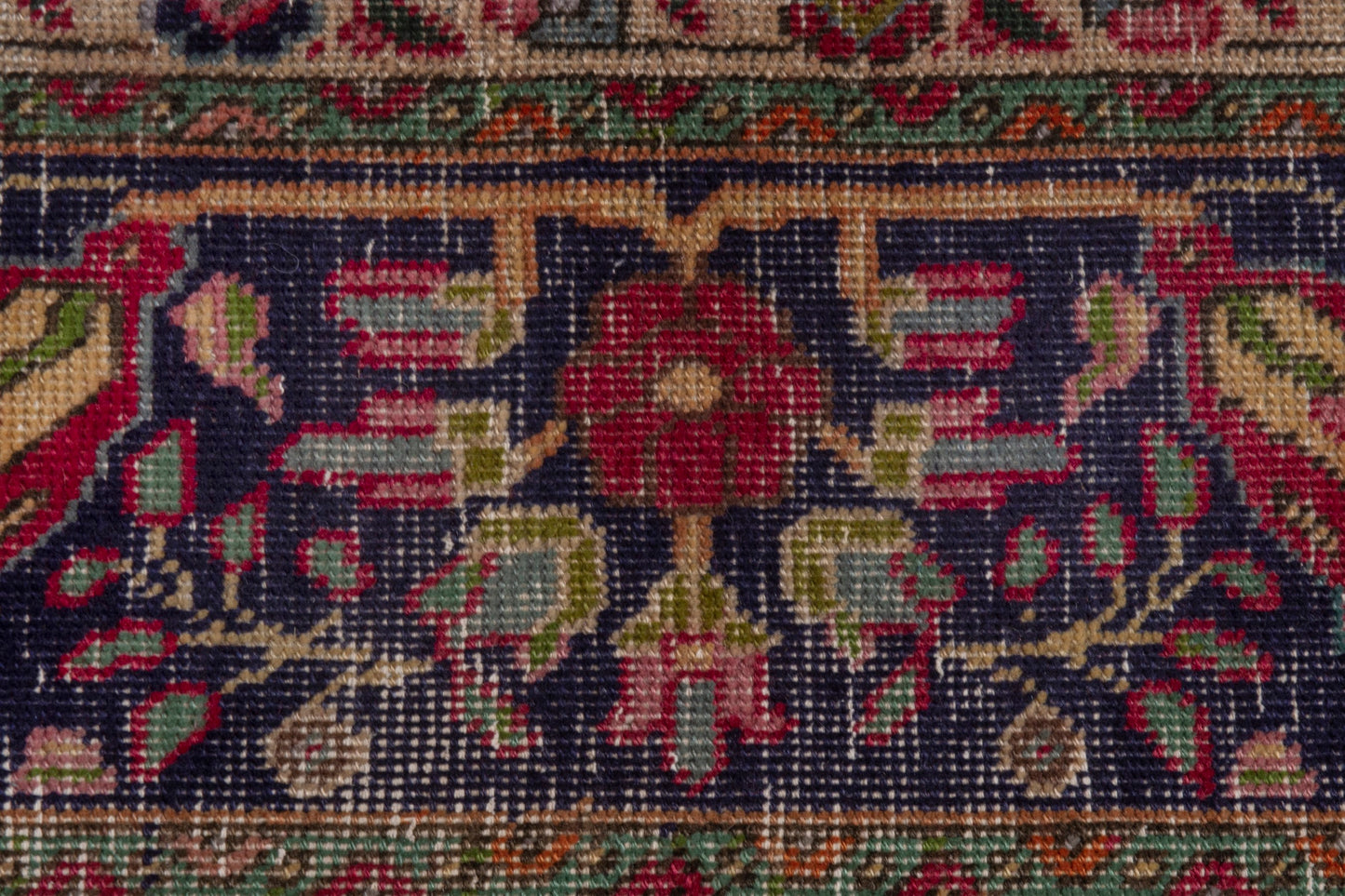 CAN_4091 - 9'2" x 12'10"