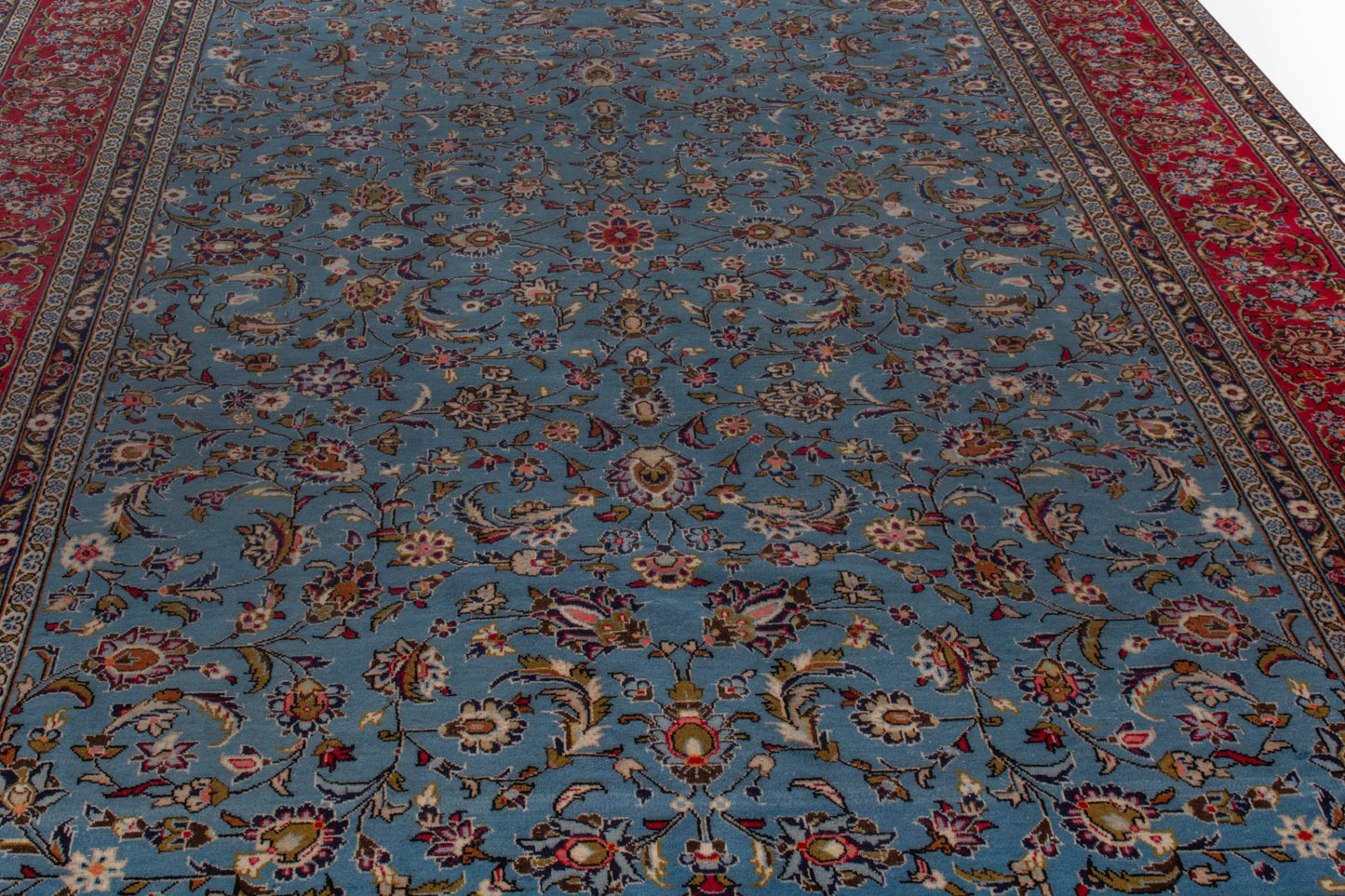 CAN_4095 - 8' x 11'8"