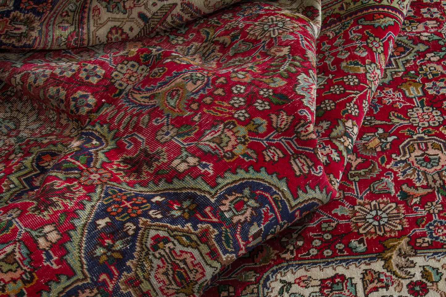 CAN_4096 - 7'10" x 11'3"