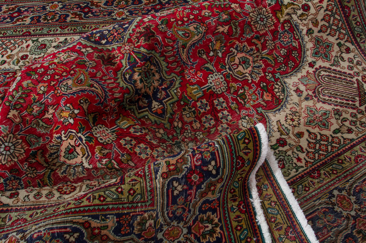 CAN_4096 - 7'10" x 11'3"