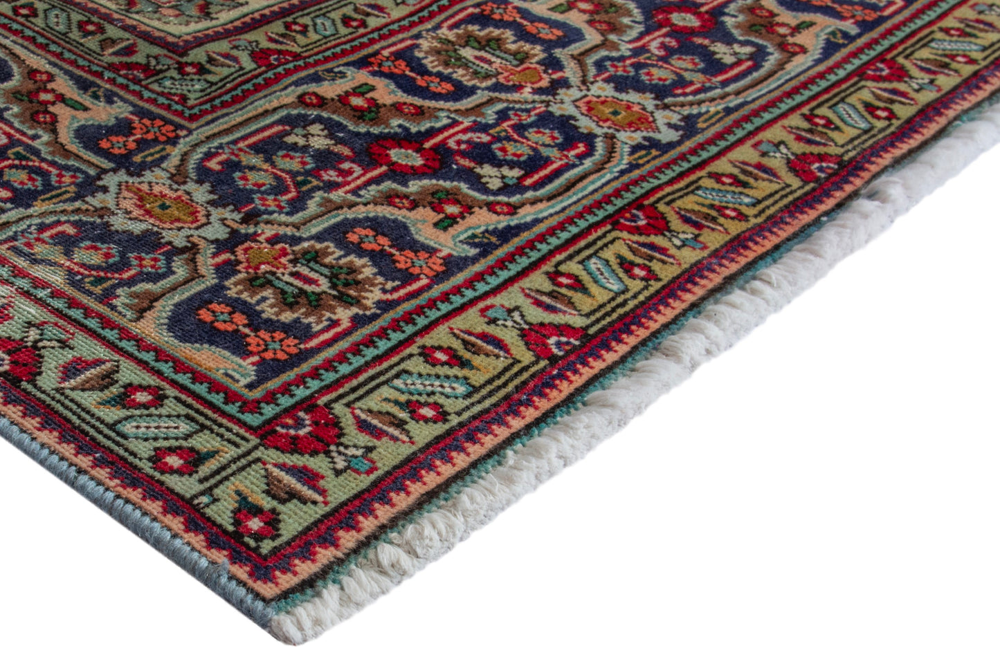 CAN_4096 - 7'10" x 11'3"