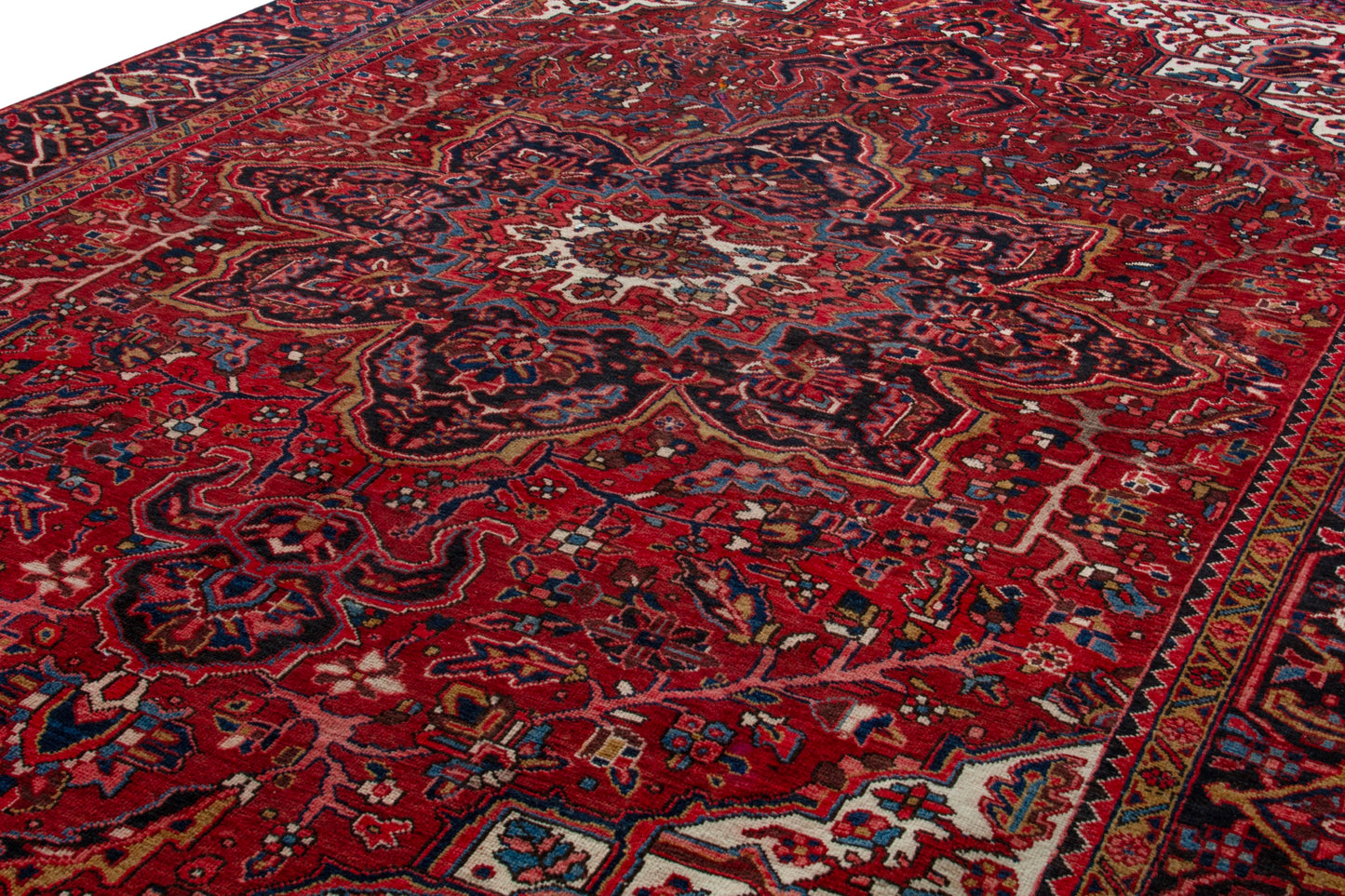 CAN_4097 - 8'10" x 13'3"