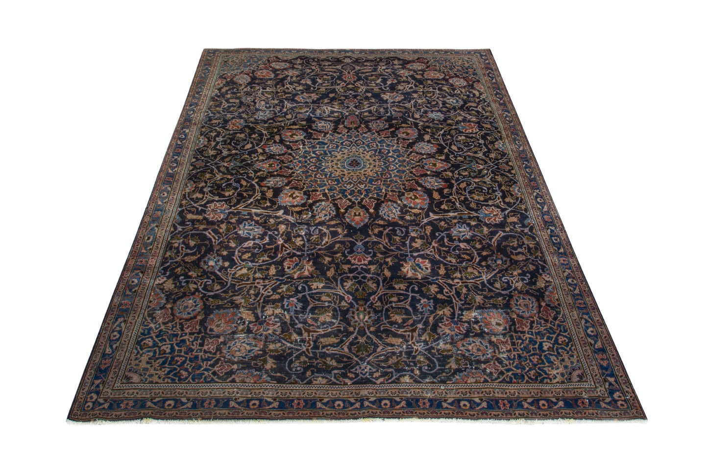 CAN_4102 - 7'1" x 10'4"