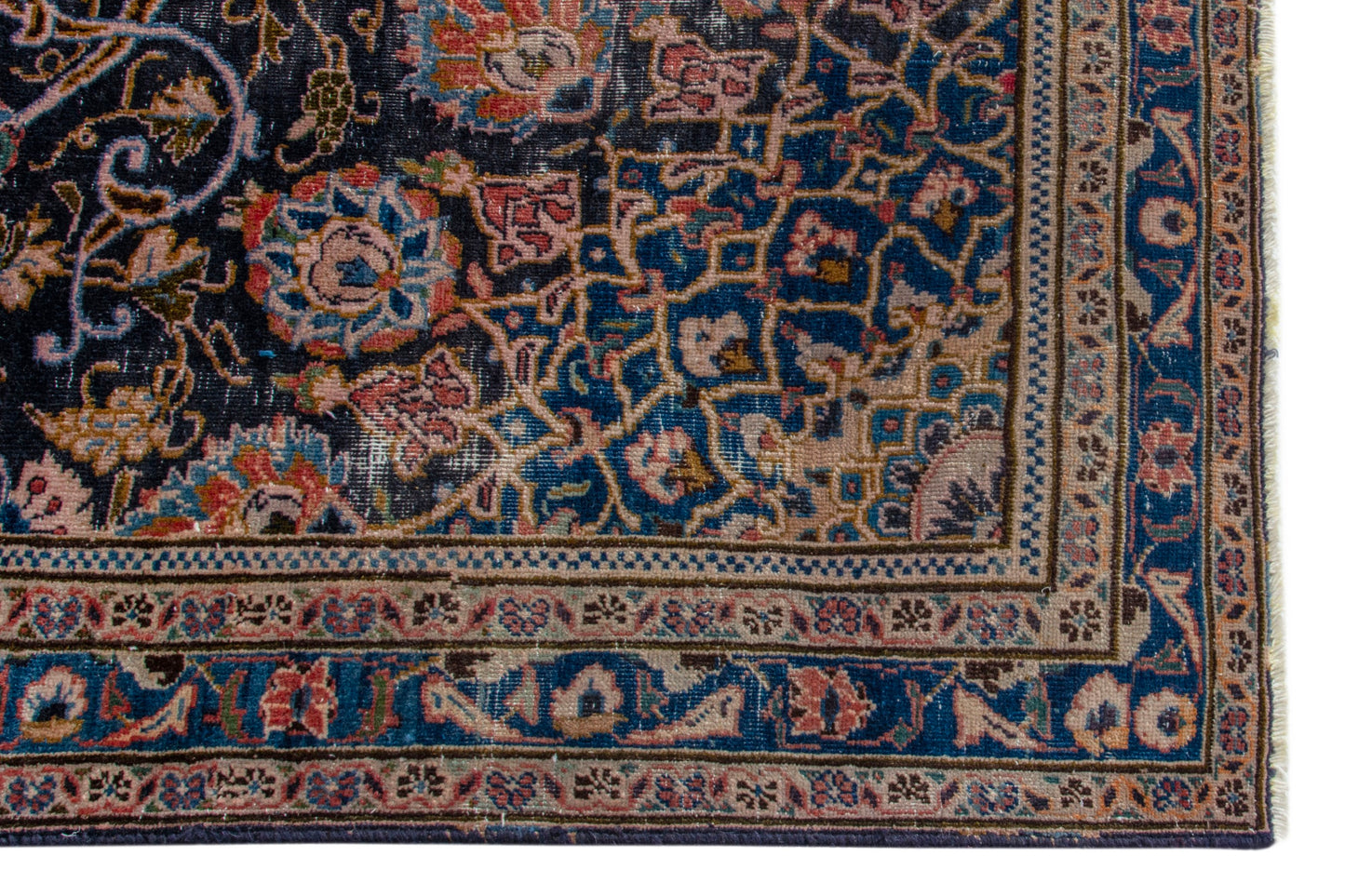 CAN_4102 - 7'1" x 10'4"