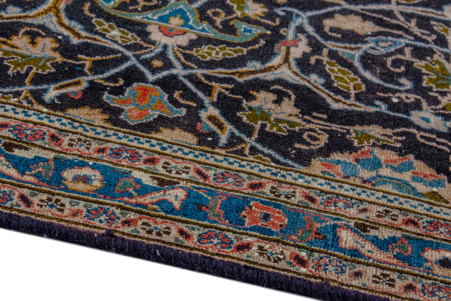 CAN_4102 - 7'1" x 10'4"