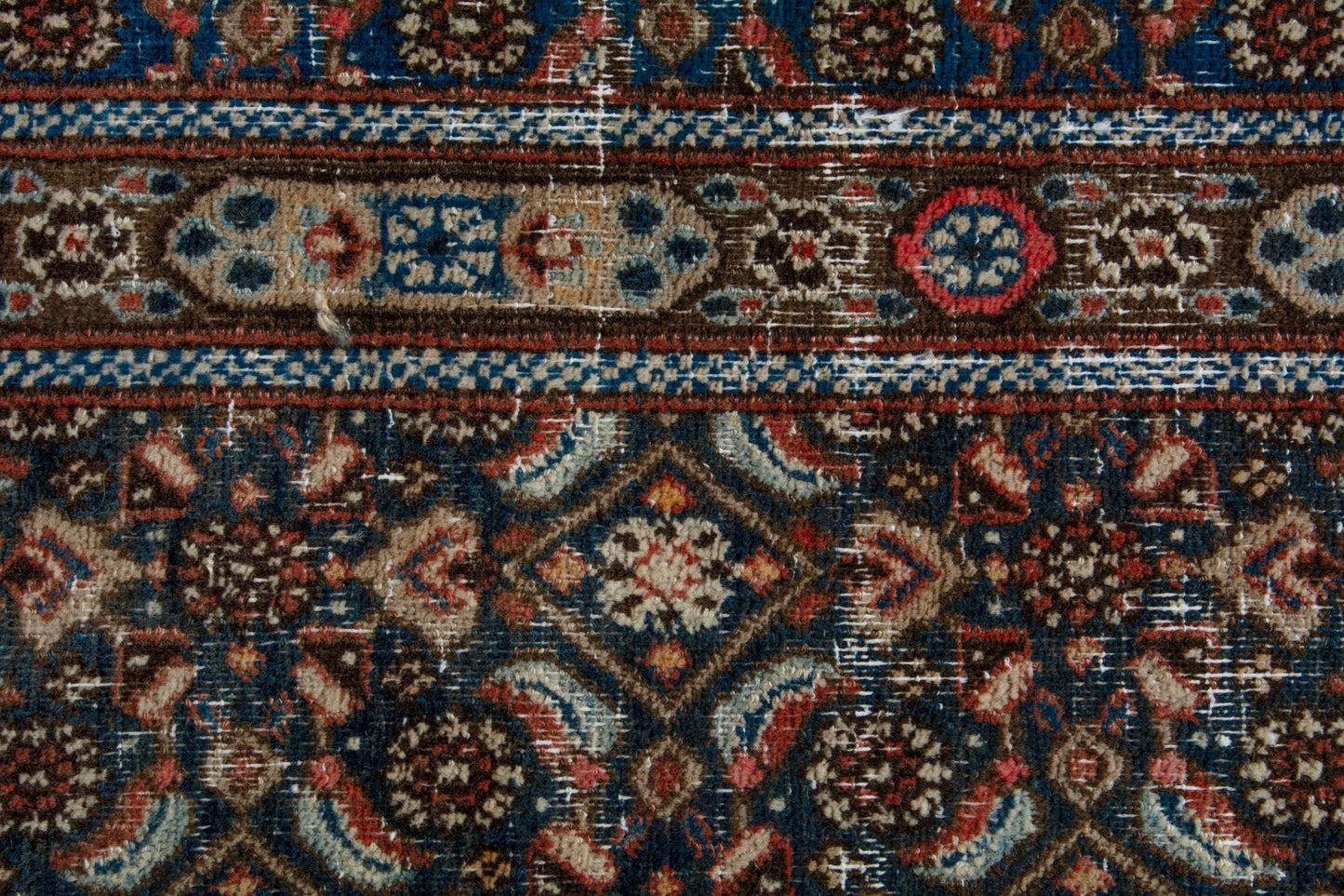 CAN_4104 - 8'10" x 12'6"