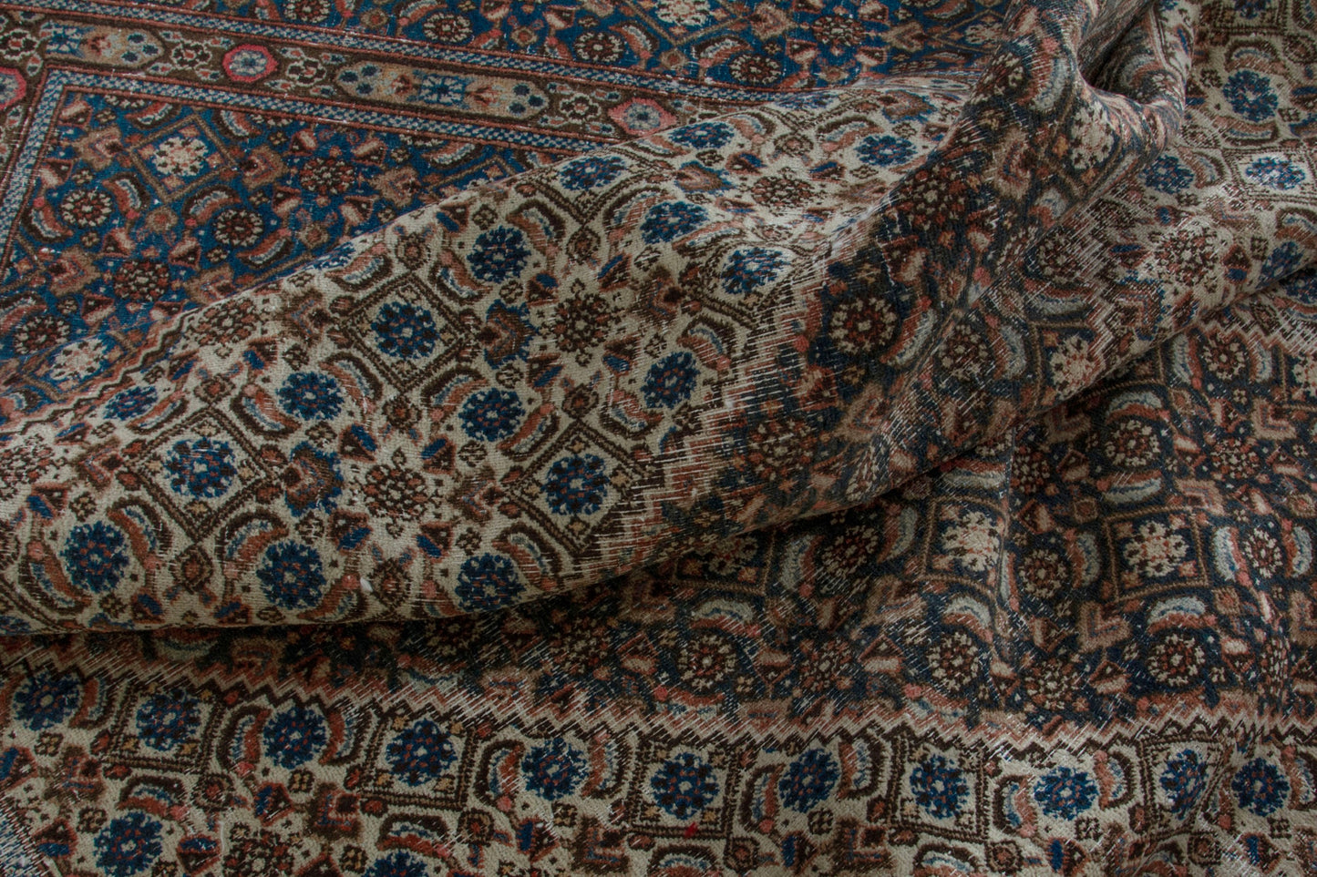 CAN_4104 - 8'10" x 12'6"