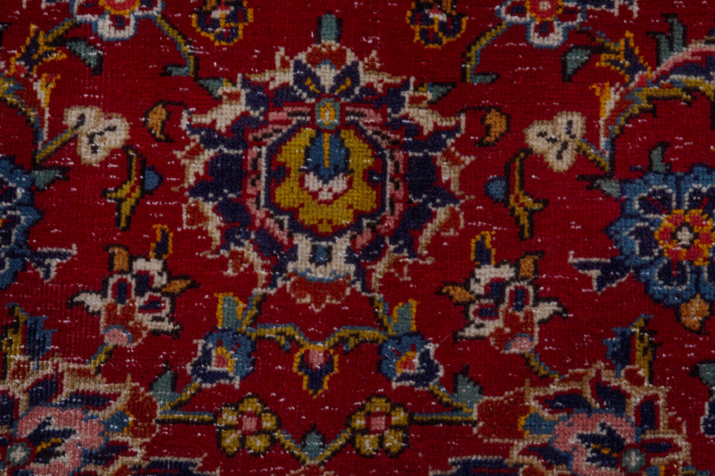 CAN_4113 - 8'4" x 11'2"