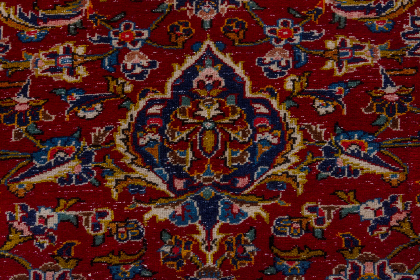 CAN_4113 - 8'4" x 11'2"