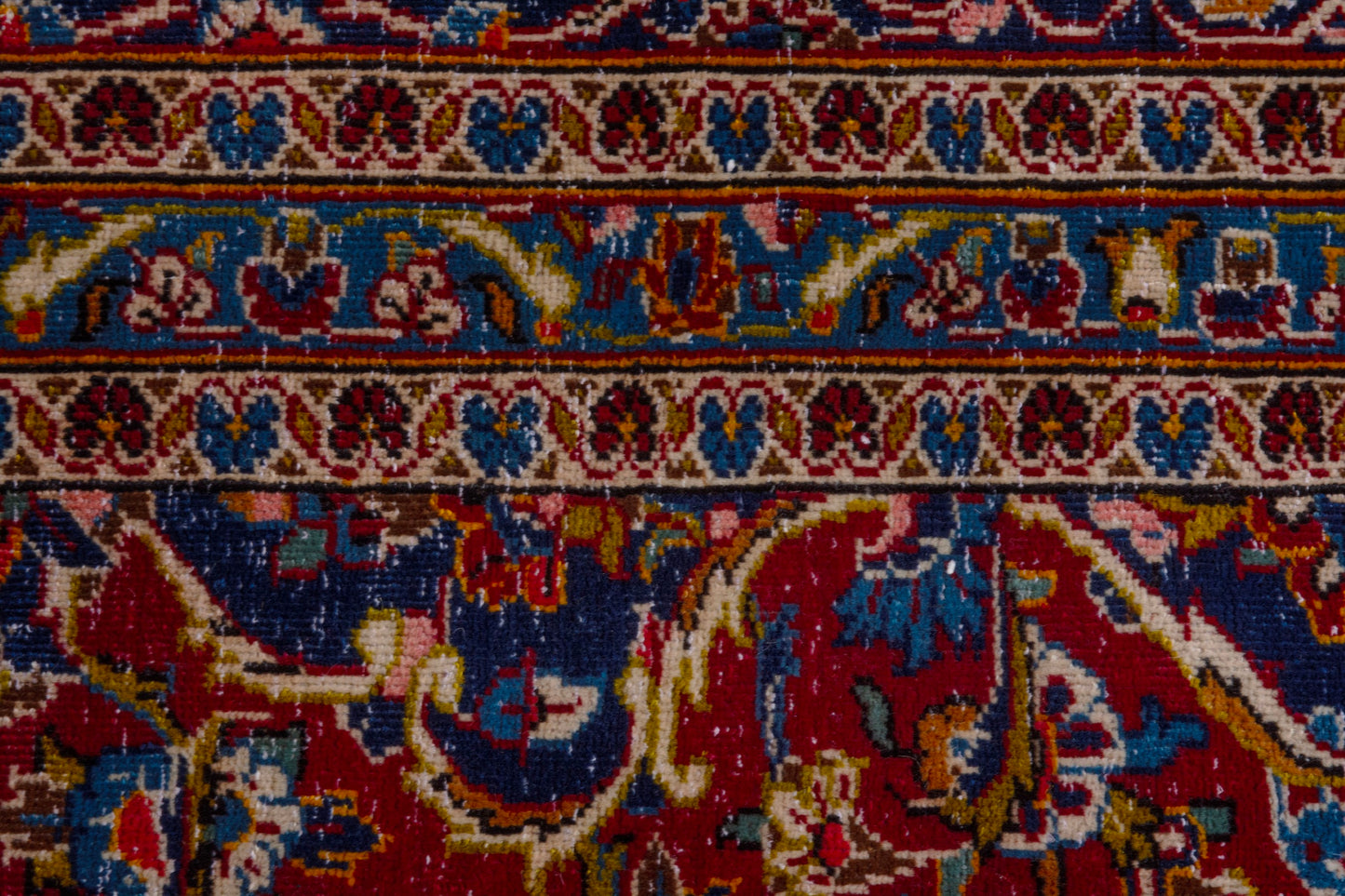 CAN_4113 - 8'4" x 11'2"