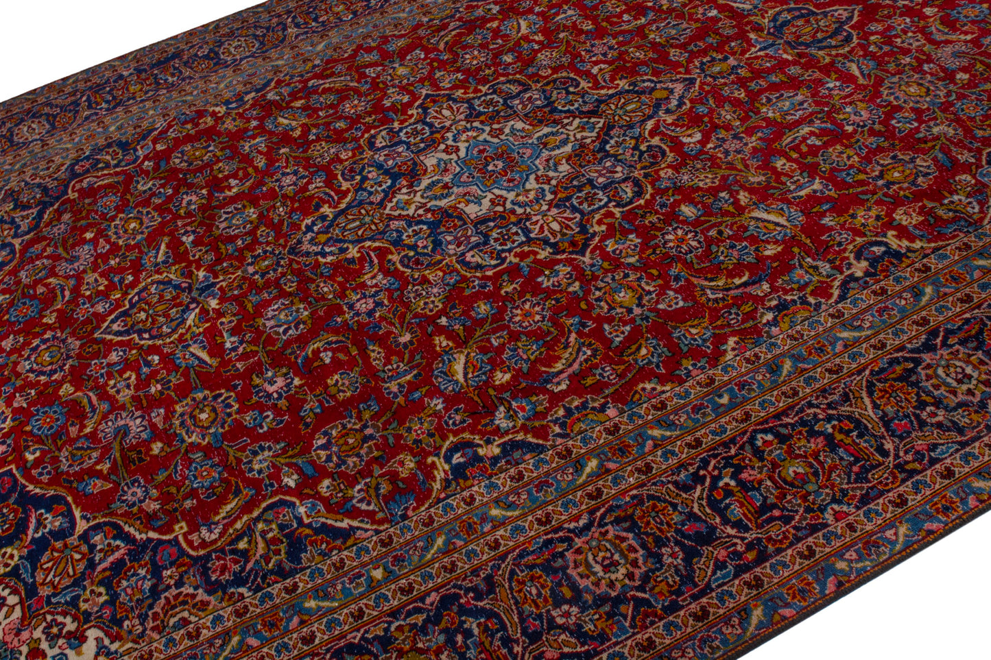 CAN_4113 - 8'4" x 11'2"