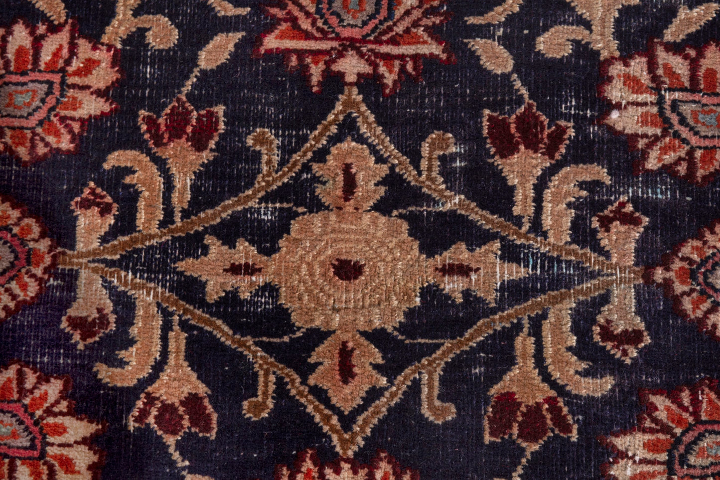 CAN_4127 - 6'9" x 10'