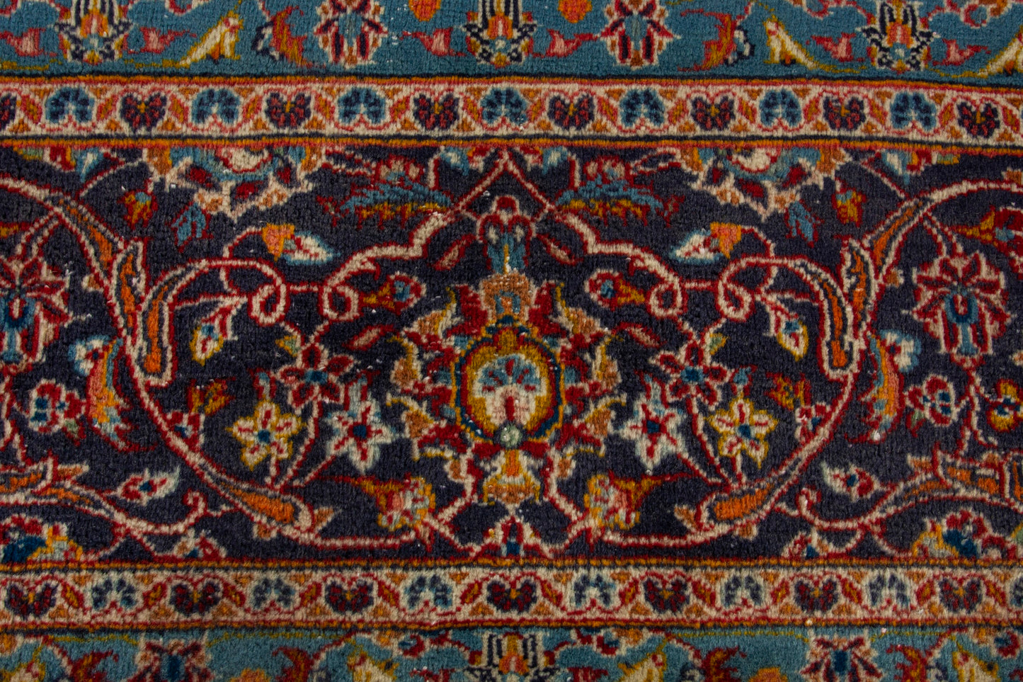 CAN_4131 - 9'10" x 14'7"