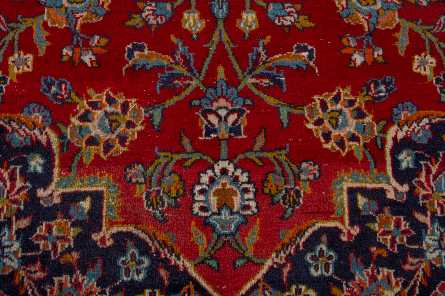 CAN_4131 - 9'10" x 14'7"