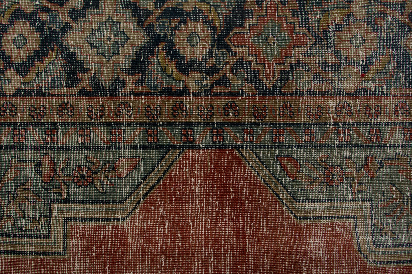 CAN_4141 - 8'1" x 12'4"