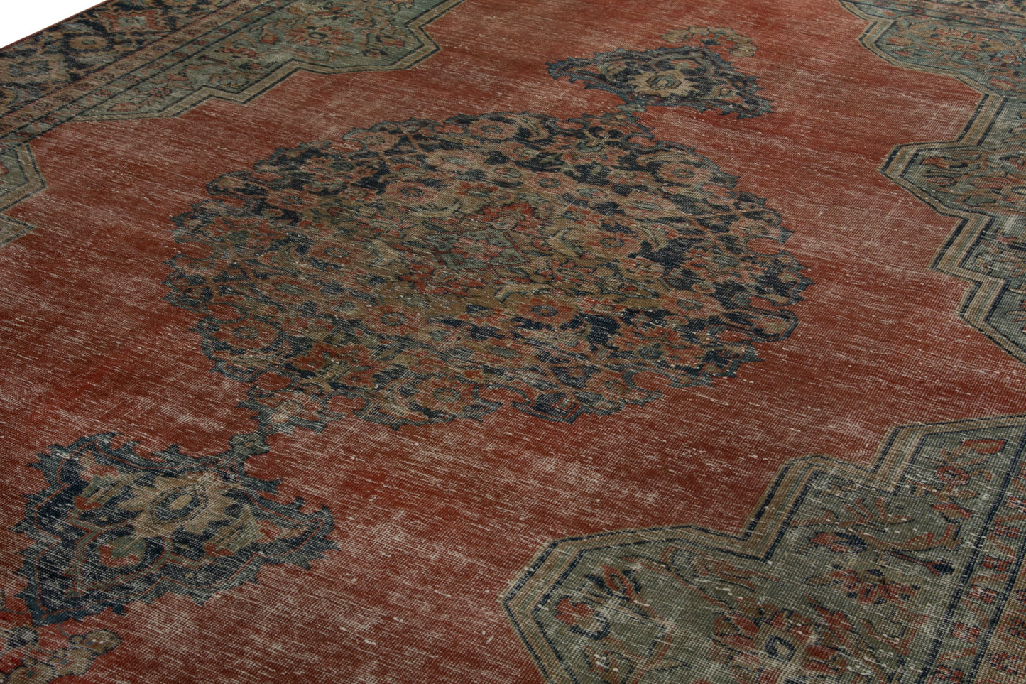 CAN_4141 - 8'1" x 12'4"