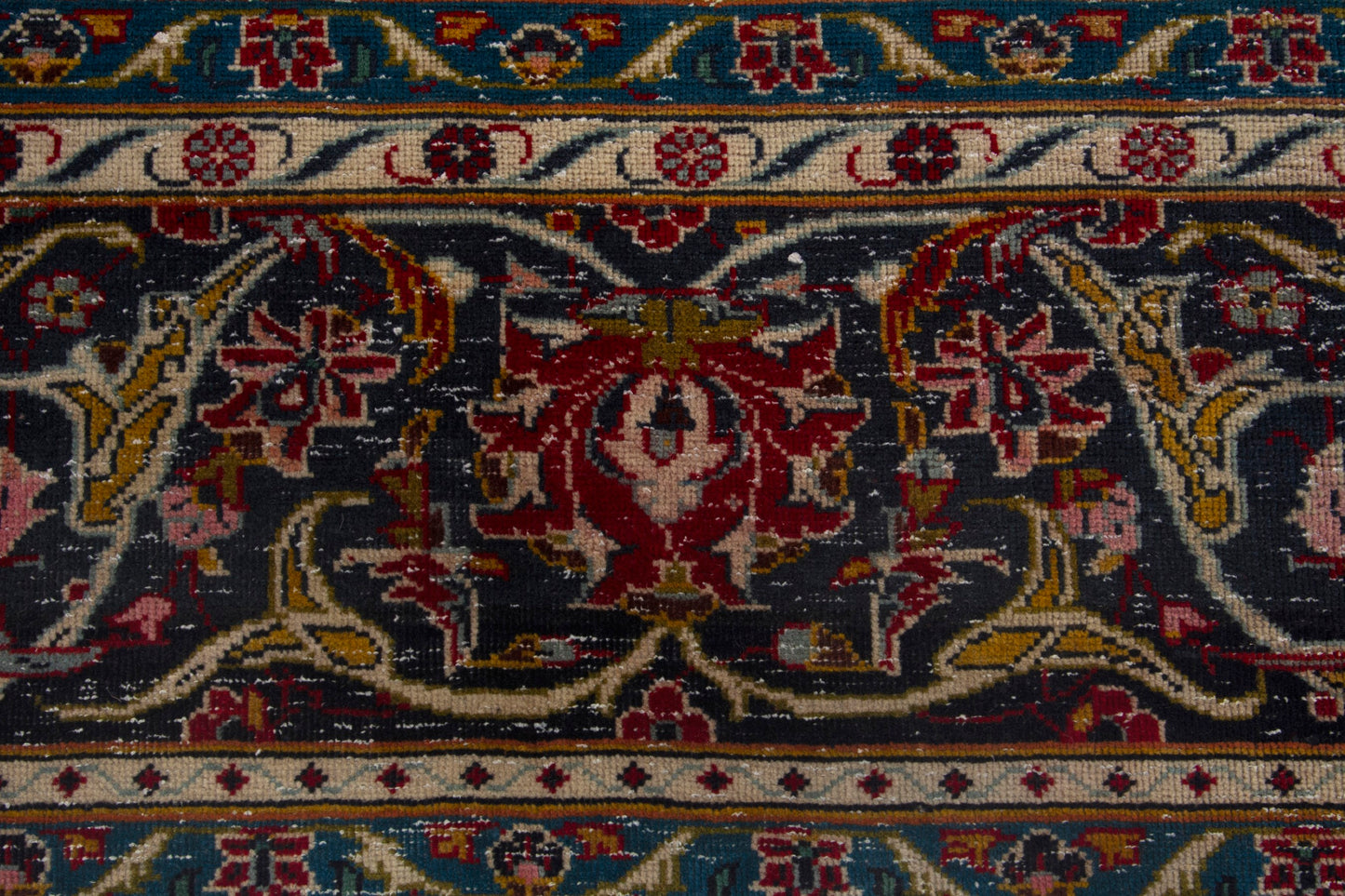 CAN_4142 - 9'4" x 12'2"