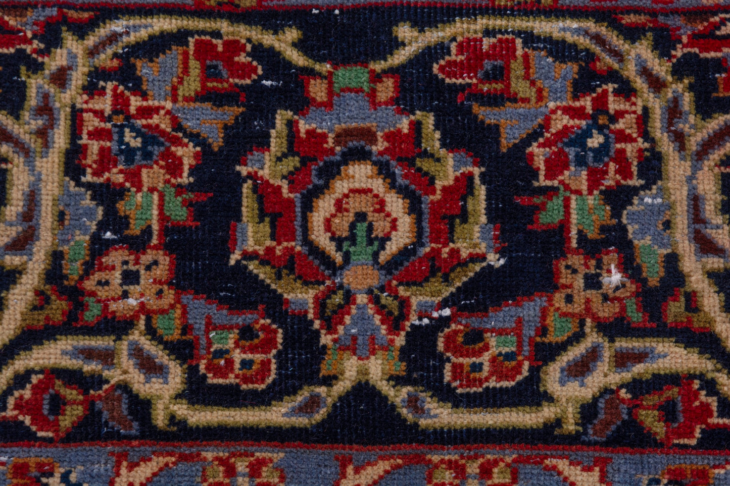 CAN_4151 - 8'10" x 12'