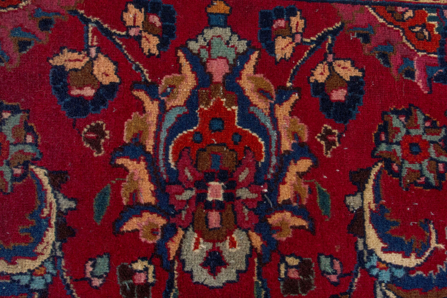 CAN_4153 - 7'5" x 8'10"