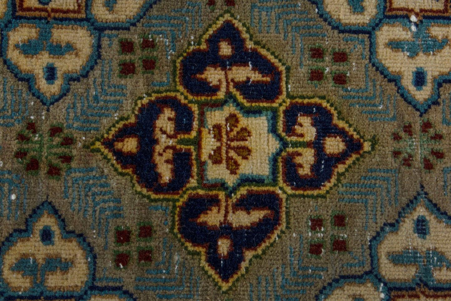 CAN_4154 - 11'3" x 11'9"