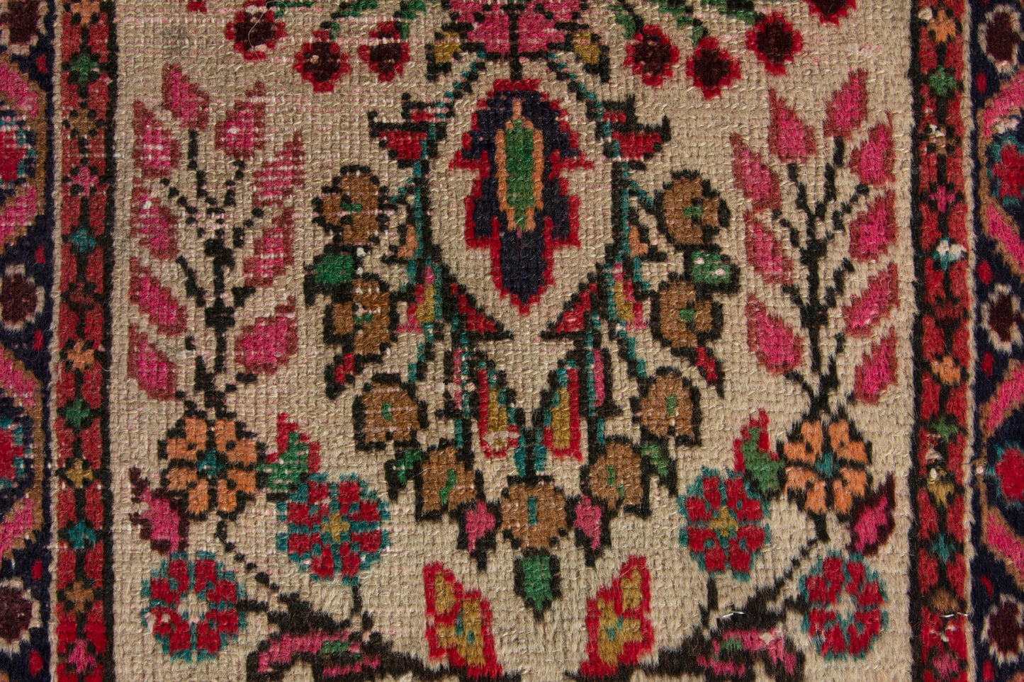 CAN_4169 - 1'5" x 2'