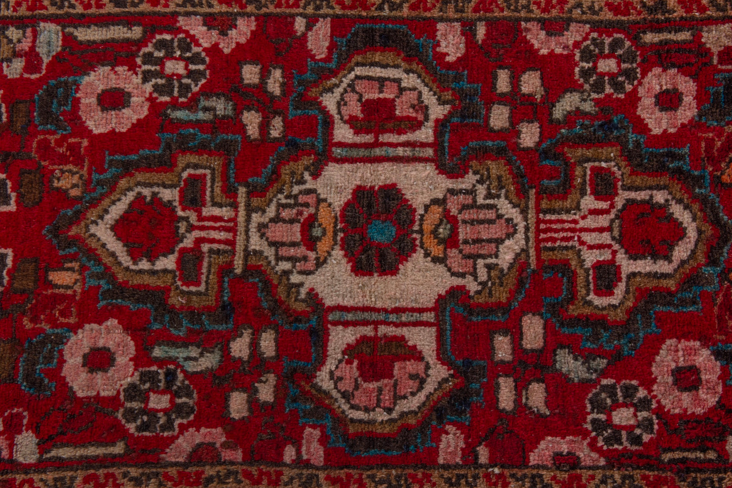 CAN_4178 - 2'2" x 4'3"