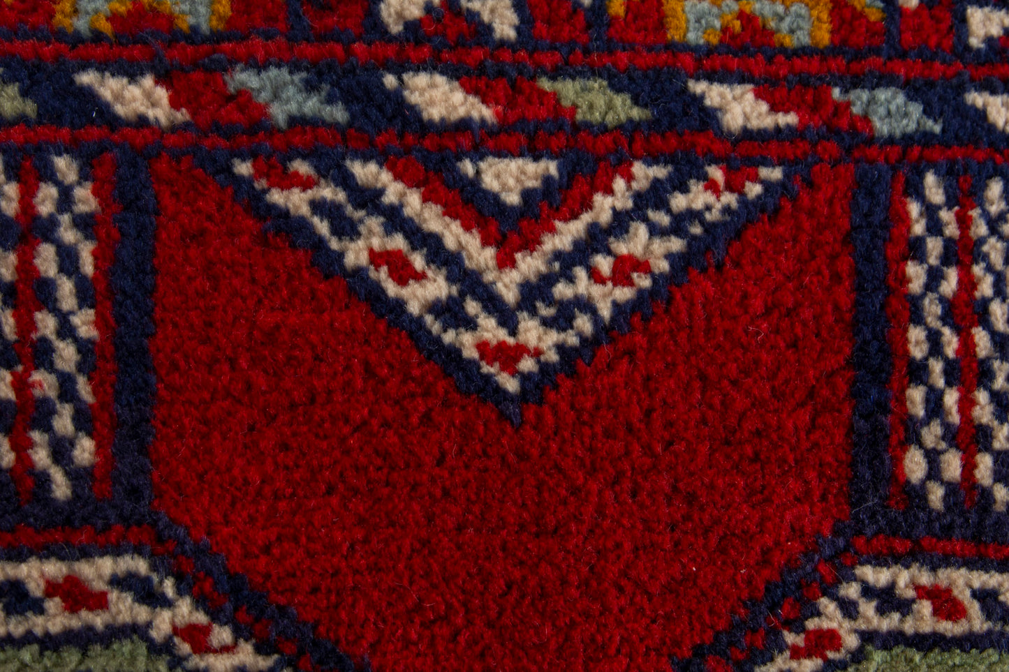 CAN_4191 - 3'3" x 1'10"