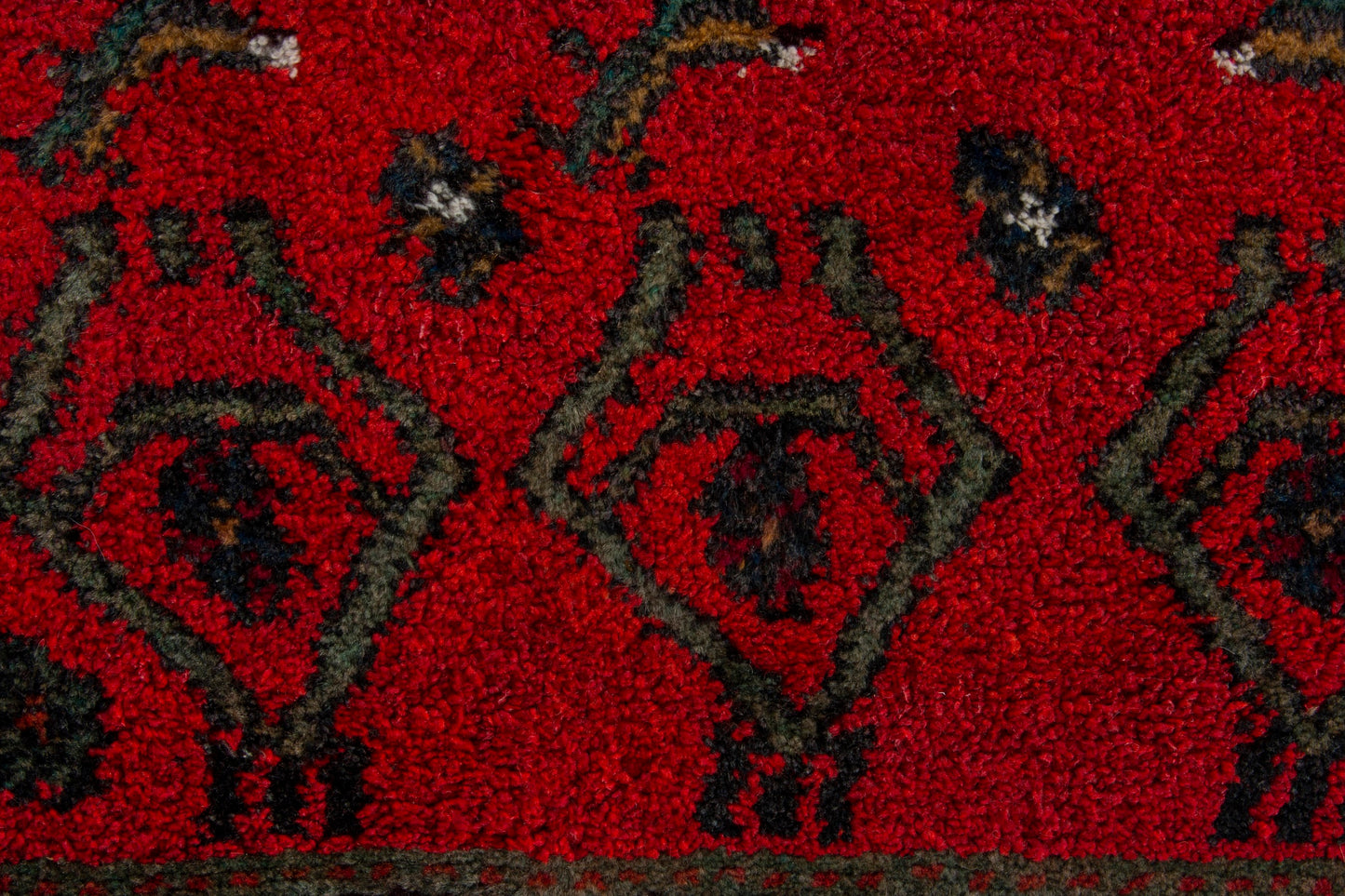 CAN_4198 - 2'2" x 3'7"