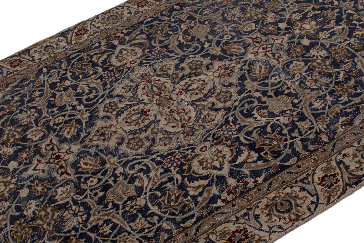 CAN_4223 - 4'10" x 8'