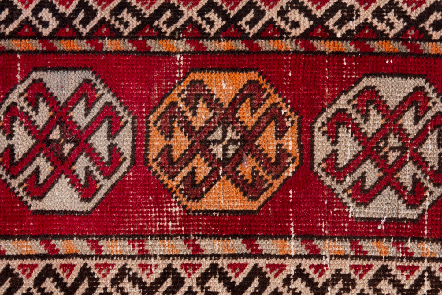 CAN_4241 - 4'10" x 10'2"