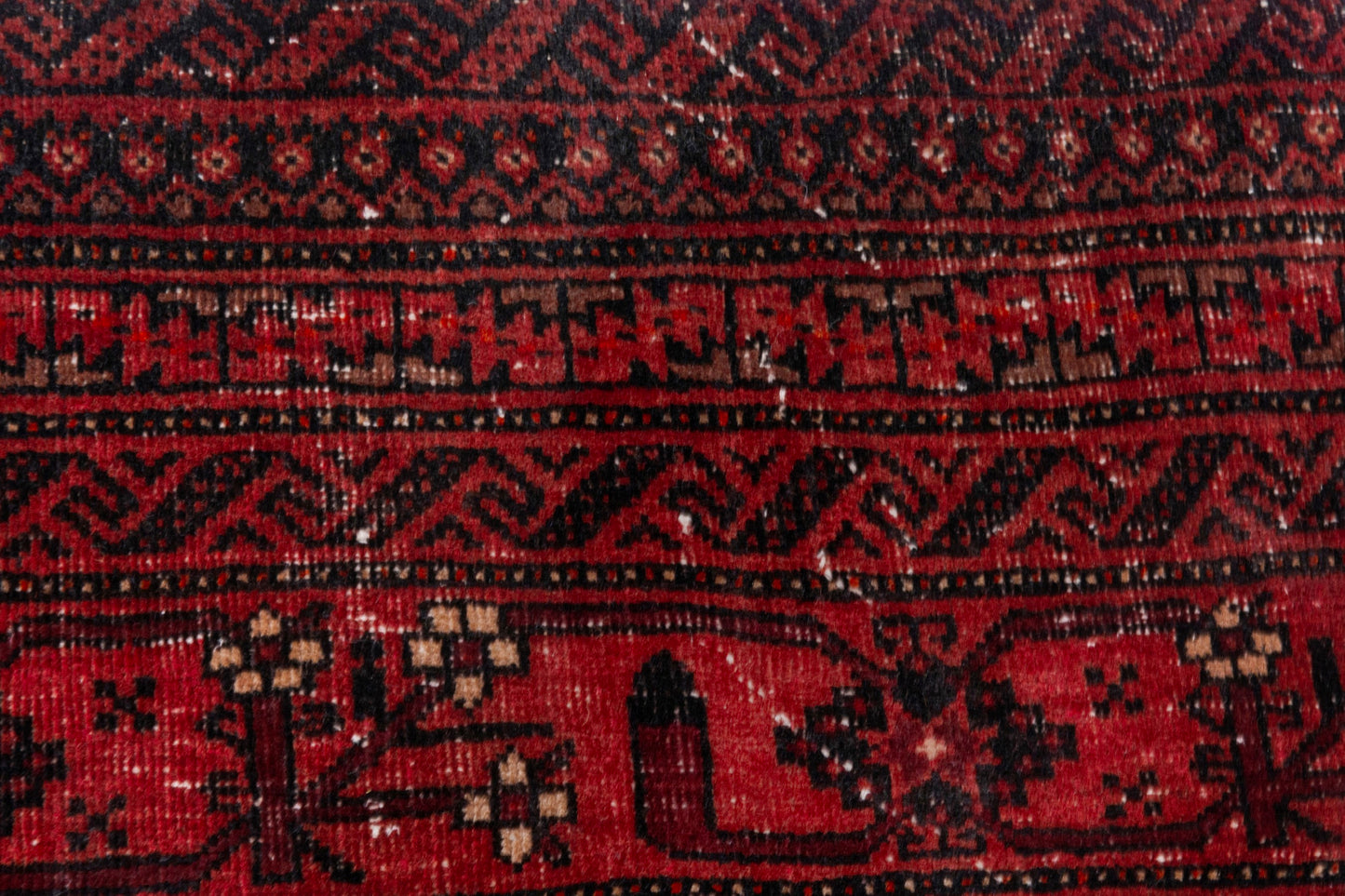 CAN_4252 - 4'1" x 7'9"