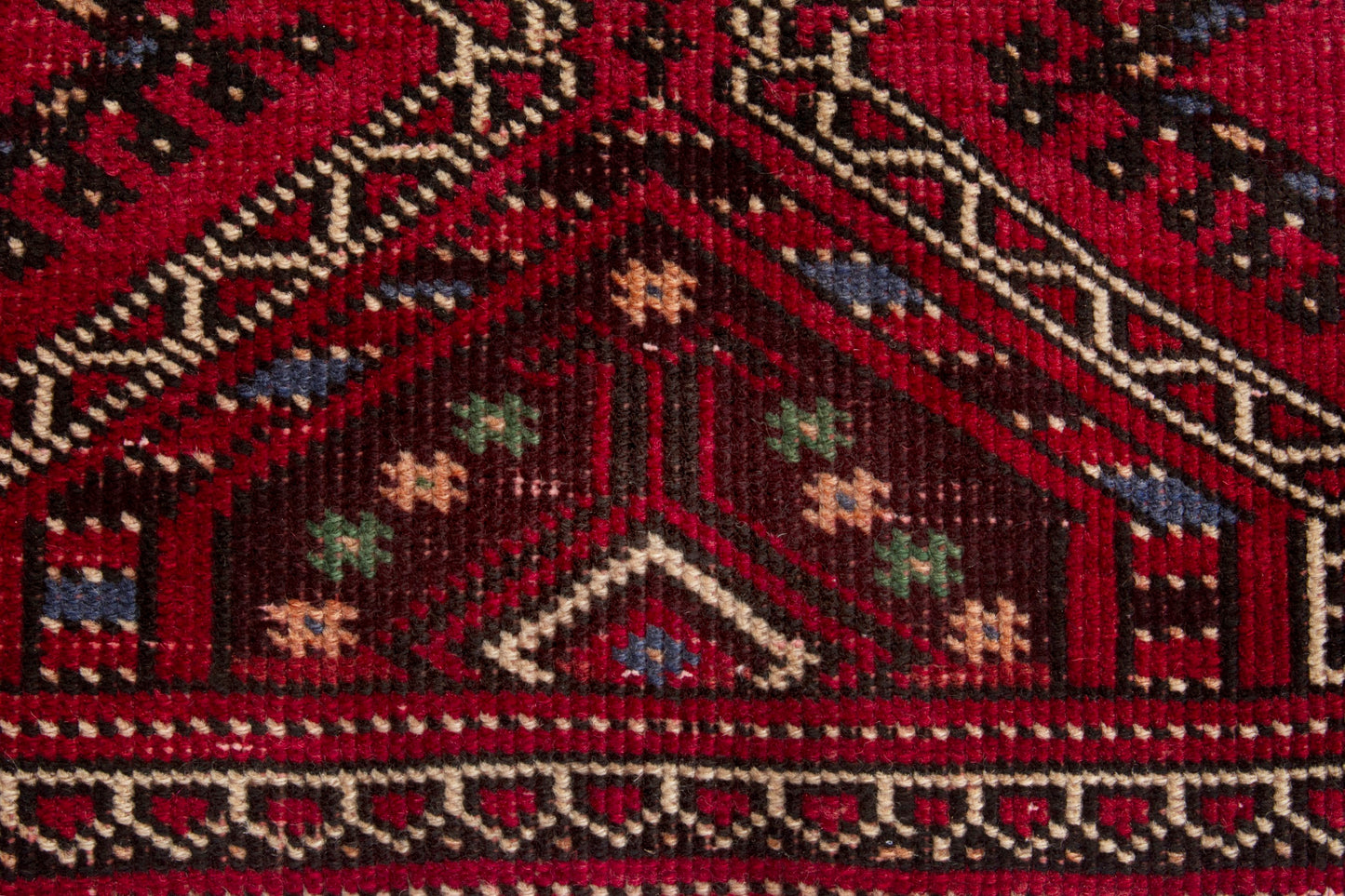 CAN_4256 - 3'10" x 8'7"