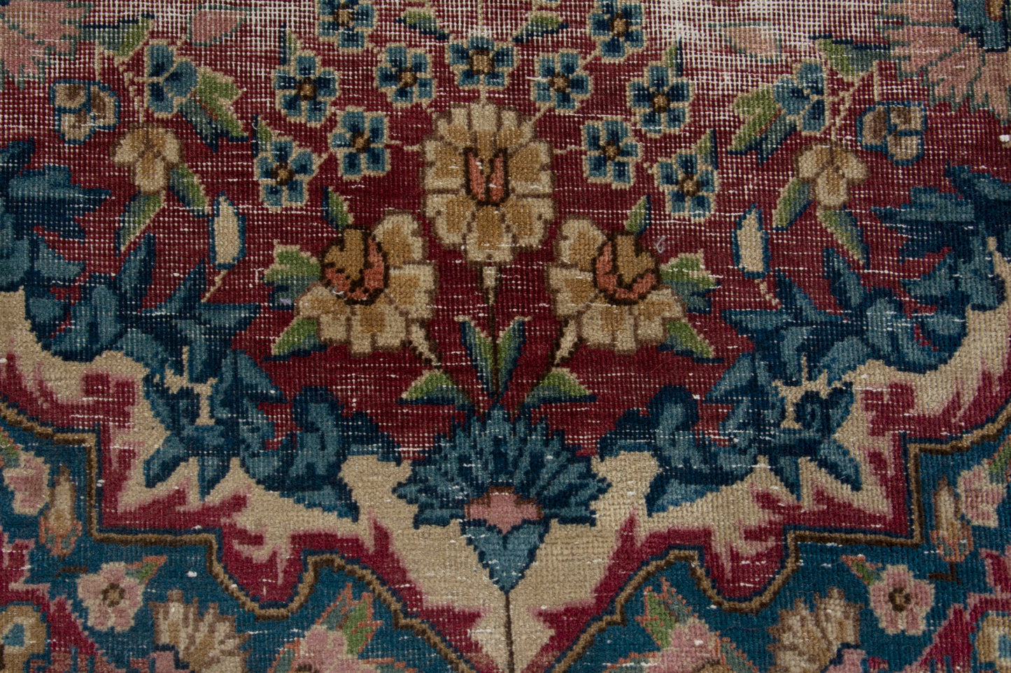 CAN_4261 - 6' x 9'3"